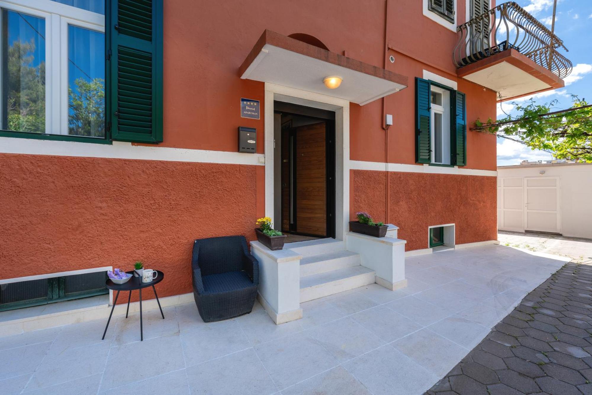 Premium Apartment Alba Rosa Split Buitenkant foto